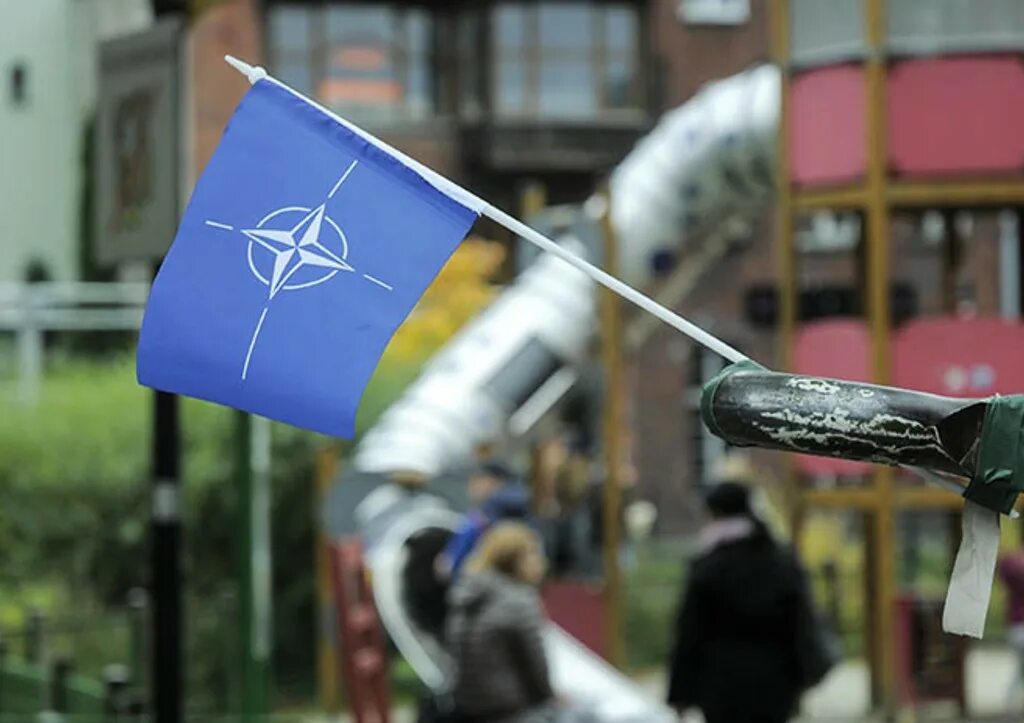 Нато предупреждает. Швеция в НАТО. Шольц НАТО. Финляндия в НАТО. Швеция вступила в НАТО.
