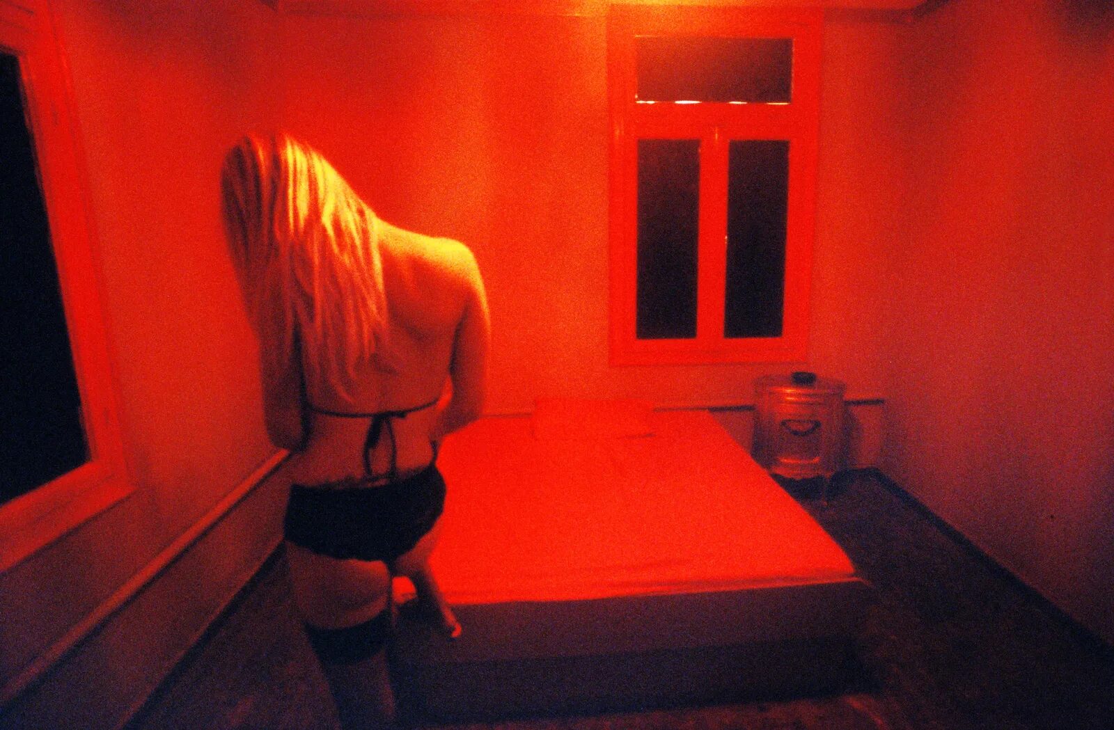 Элитный бордель. Твин пикс сериал bordello. Публичный дом для девушек. Публичный дом для девушек. Дешевый бордель.