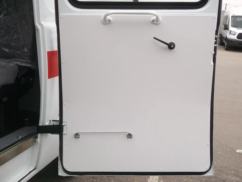 дверь боковая распашная на газель луидор. газель 2705 броневик для инкассации. распашная дверь на соболь вместо сдвижной. распашная боковая дверь на газель 2705. распашная дверь газели.