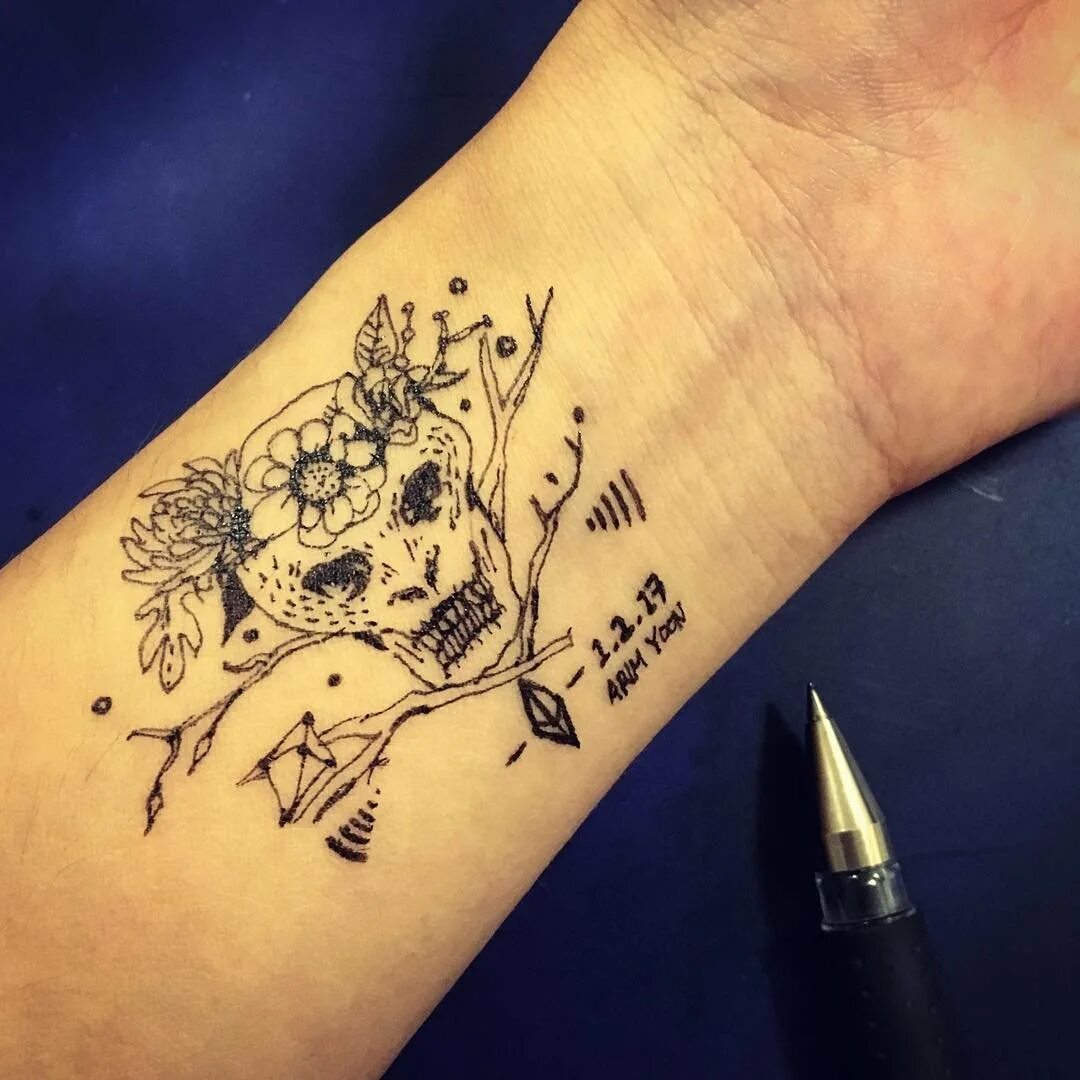 тату гелевой ручкой. как сделать тату гелевой ручкой. тату ручкой. тату на руке легкие. как сделать тату гелевой ручкой.