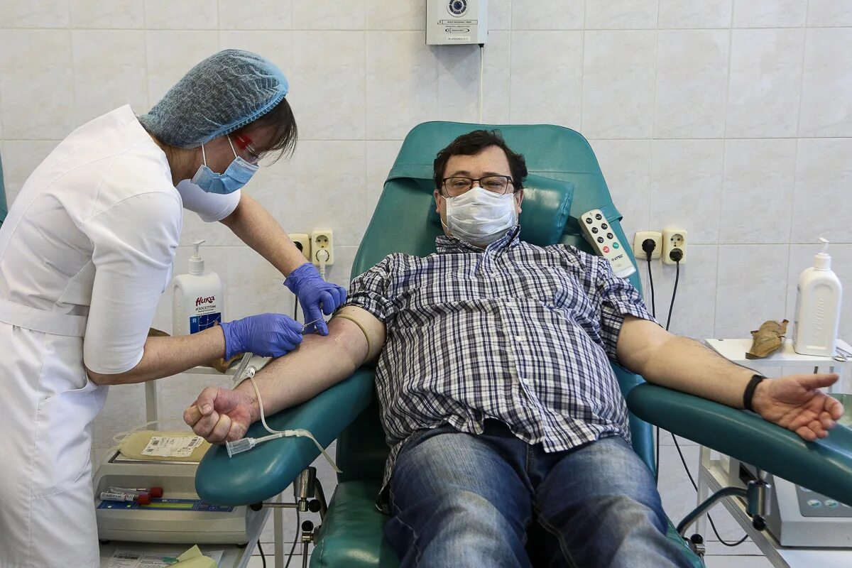 Донорство крови волгоград. Центр переливания крови Волгоград. Сдать кровь на плазму Волгоград.