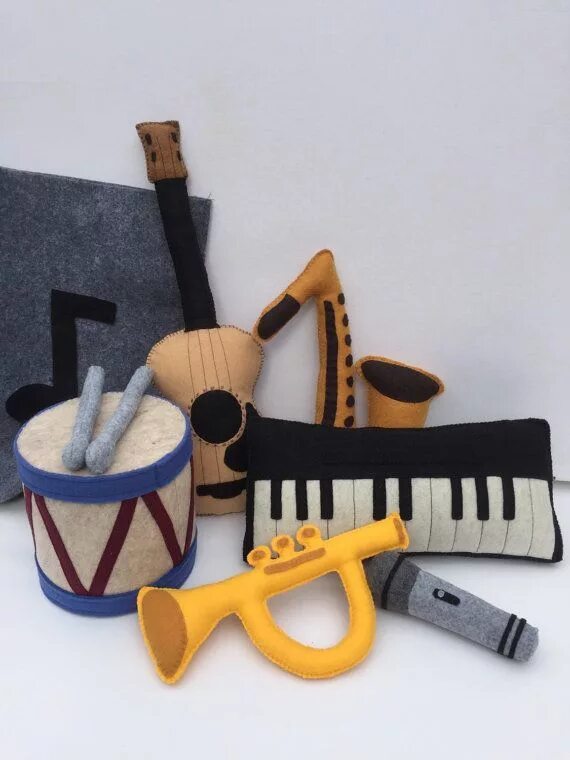Felt instruments