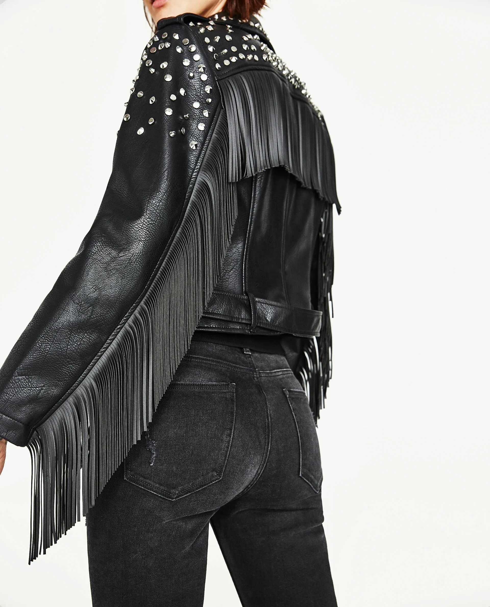 кожаный блейзер в стиле western с бахромой и вышивкой. косуха zara черная с бахромой. ривер исланд куртка женская с кожаными рукавами. куртка с бахромой oodji. кожанка vero moda с бахромой.