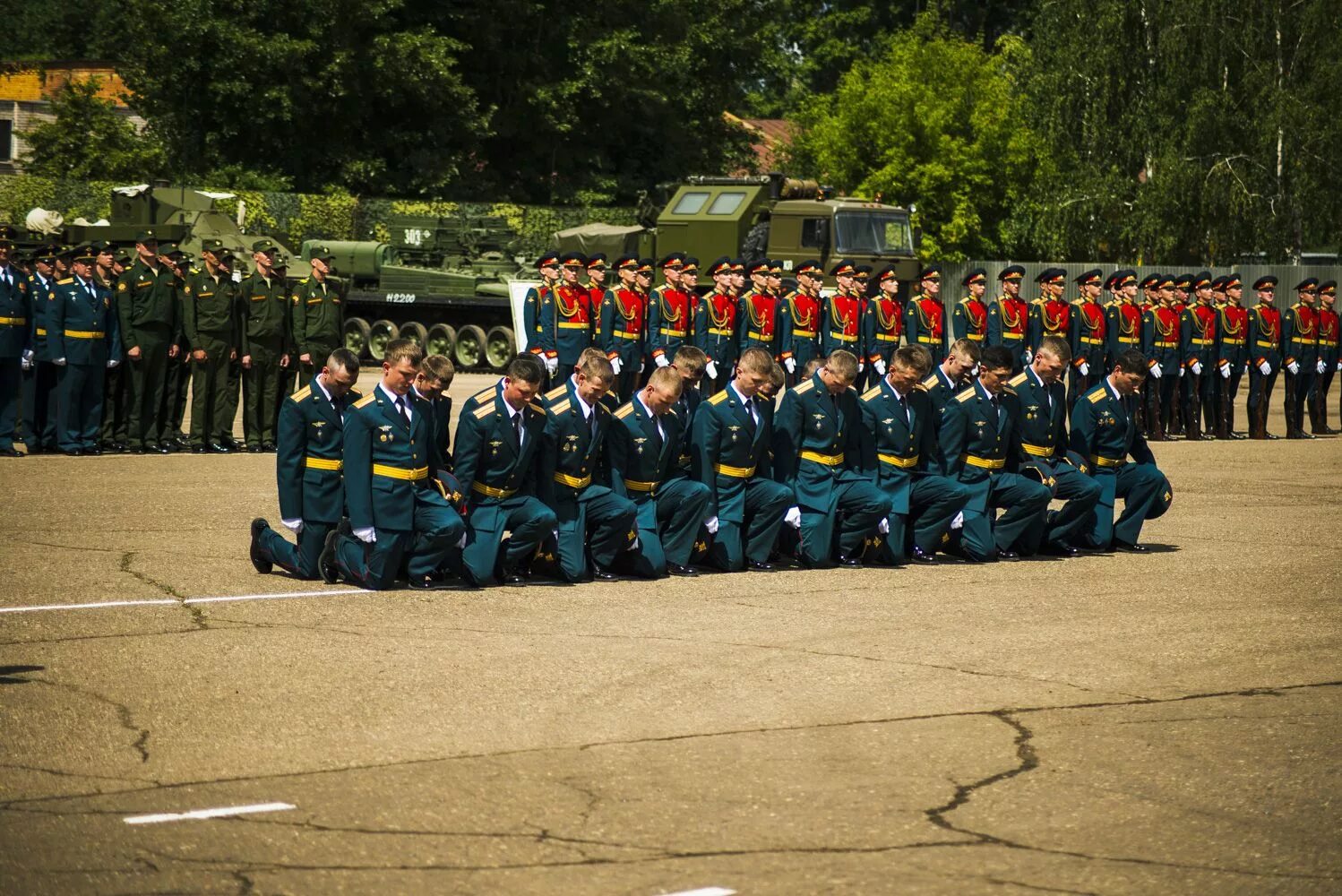 Танковое училище в россии. Казанское танковое военное училище. Казанское высшее танковое командное училище (г.Казань). Высшее военное командное училище Казань. Танковое военное училище в Казани.