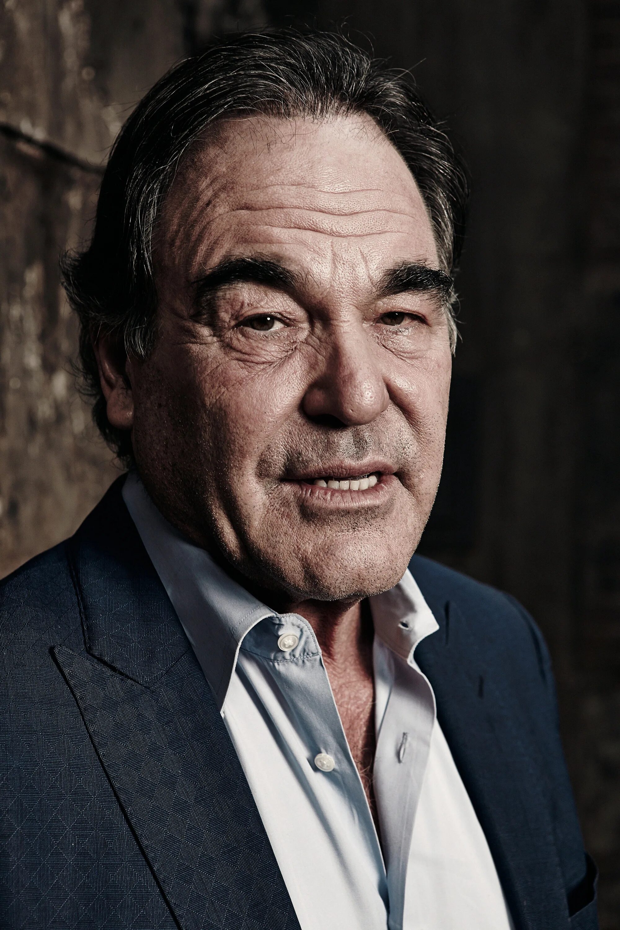 американский режиссер оливер стоун. оливер стоун фото. оливер стоун фото. американский режиссер оливер стоун. оливер стоун улыбается.