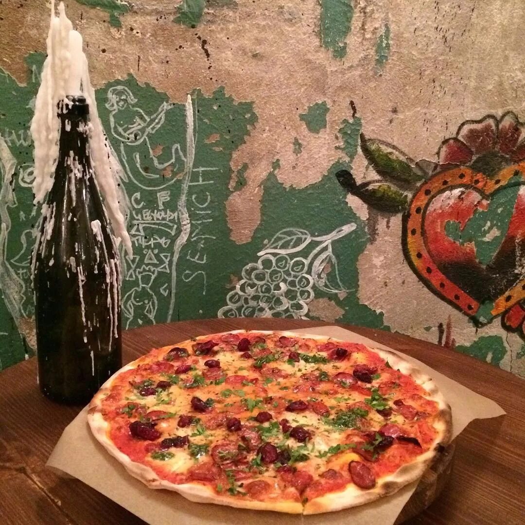 Ковенский, 14. Пиццерия каморра спб. Camorra pizza спб. Camorra пицца. Каморру бар.