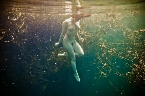 Underwater nudes