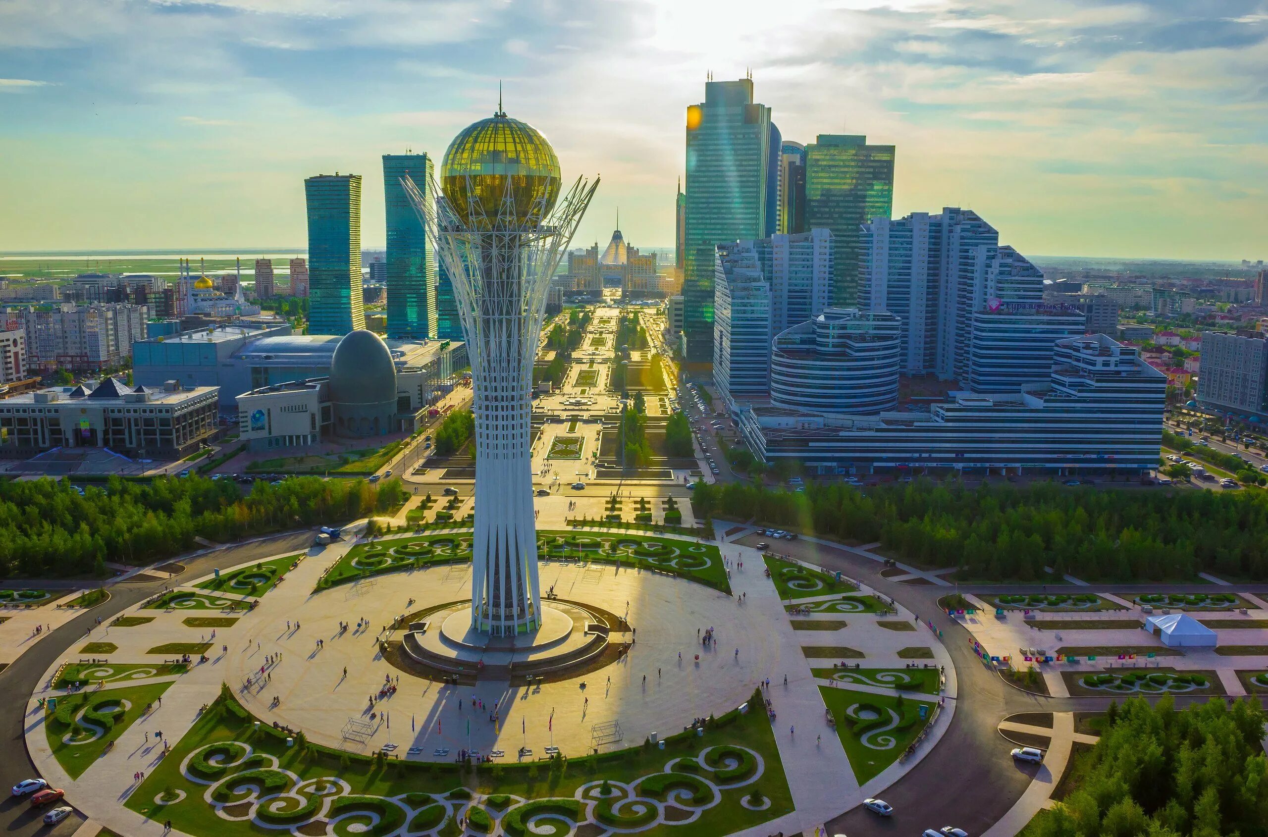 Картинка республика казахстан. Столица Казахстана Нур Султан. Нурсултан Астана это столица Казахстана. Байтерек Нур-Султан (Астана). Монумент Астана-Байтерек.