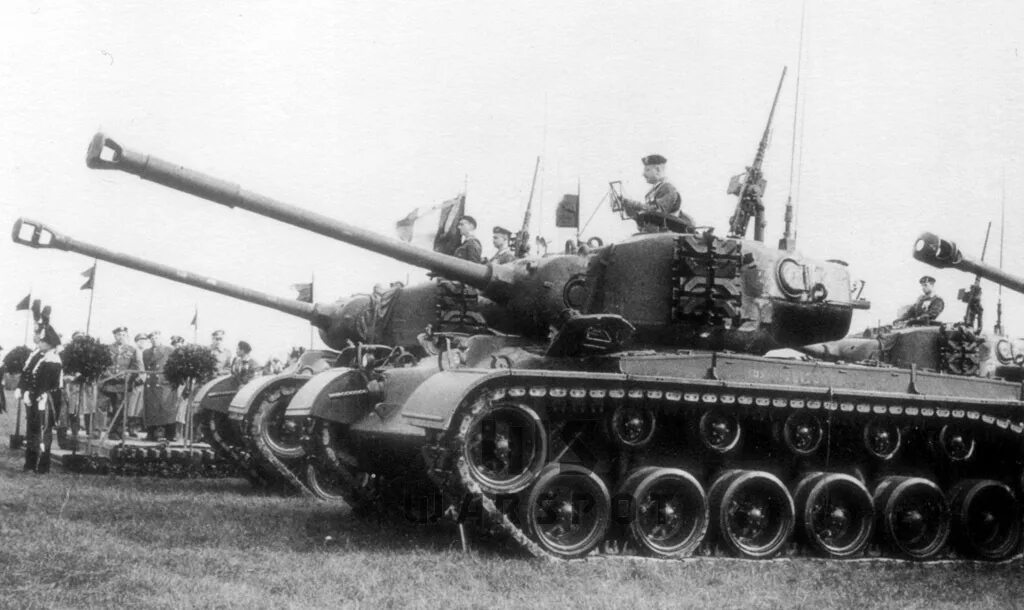 M26 Pershing в Италии. САУ Centauro 155/39 LW. M26 Dragon Wagon. M26 и Мэрилин. Военное ревю 14.03 2024