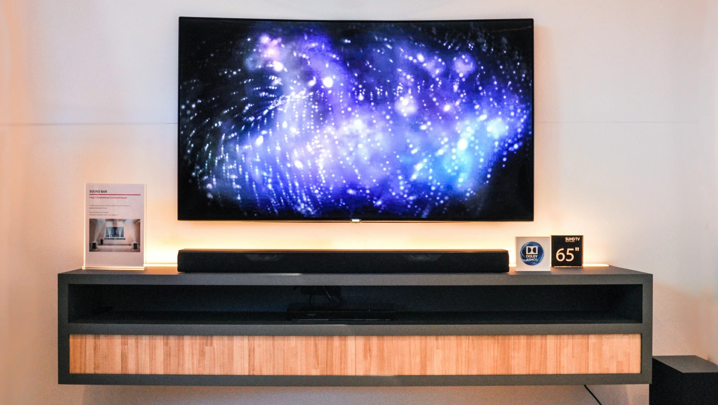 Dolby Atmos Samsung. Samsung hw-k950. Саундбар для телевизора Samsung 65 дюймов. Samsung TV Atmos.