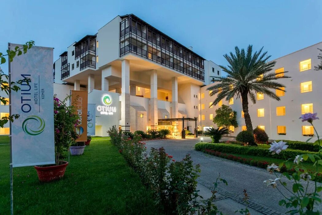Севен сис кемер. Seven seas hotel life 5 кемер. отиум отель турция. отиум лайф кемер. otium hotel life 5 кемер.