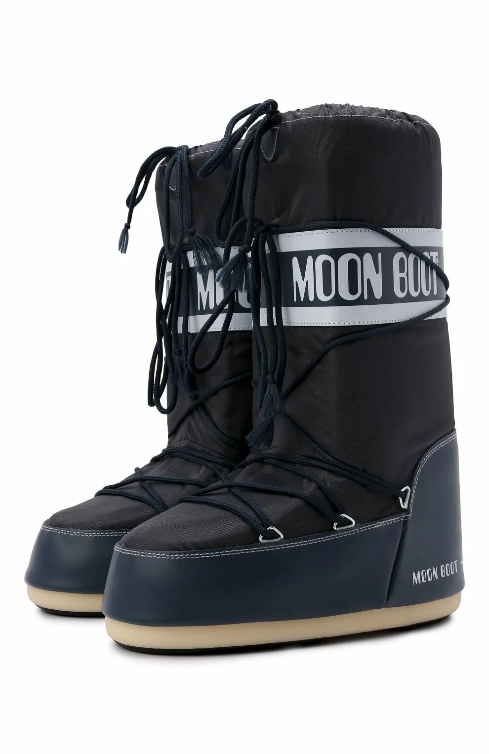 Обувь муна. Ботинки Moon Boot. Moon Boot мужские. Дутыши Moon Boot. Moon Boot ЦУМ мужские.