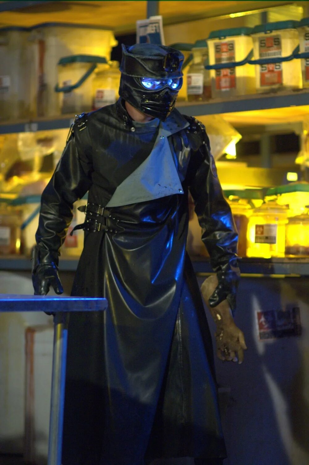 Repo the genetic opera. Конфискатор генетическая опера. генетическая опера repo man. repo man 2008. repoman the genetic opera.