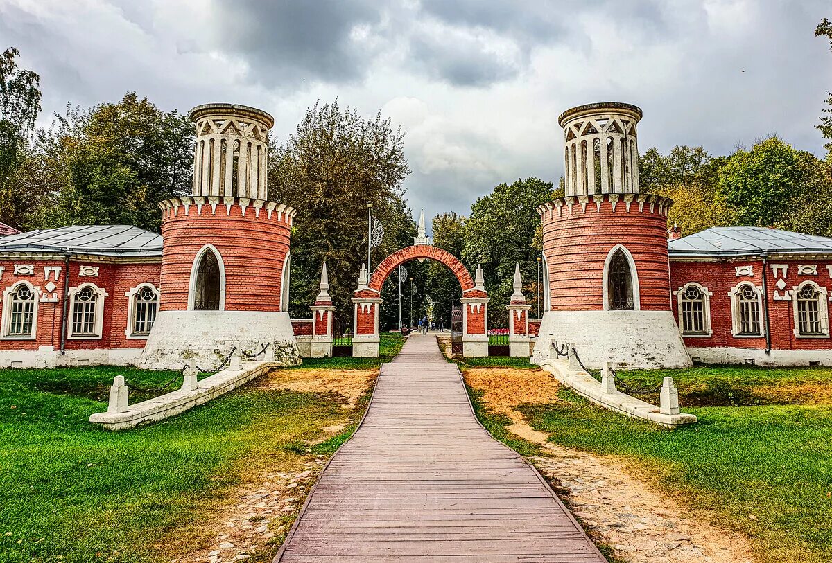 Воронцовский парк воронцовский парк 3 фото. Парк усадьба воронцово. Воронцовская усадьба Москва. Усадьба Воронова в Москве. Парк в Москве Варанцо Воронцовский парк.