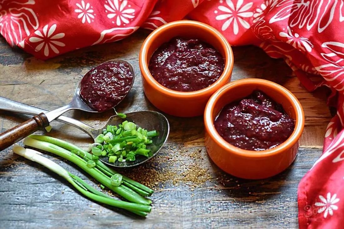 Айвар сербия. Домашний кетчуп. Кетчуп из помидоров на зиму. Домашний кетчуп. Ткемали.