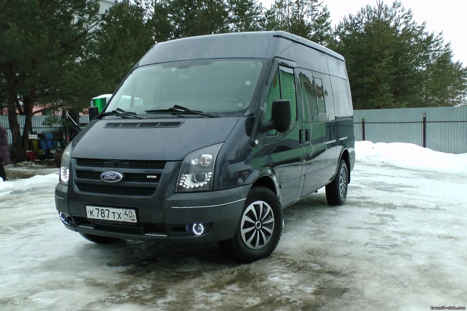 Форд дизель купить бу. Ford Transit 2.5. Ford Transit 2.2. Форд Транзит 2008. Форд Транзит 2008 2.2 дизель.