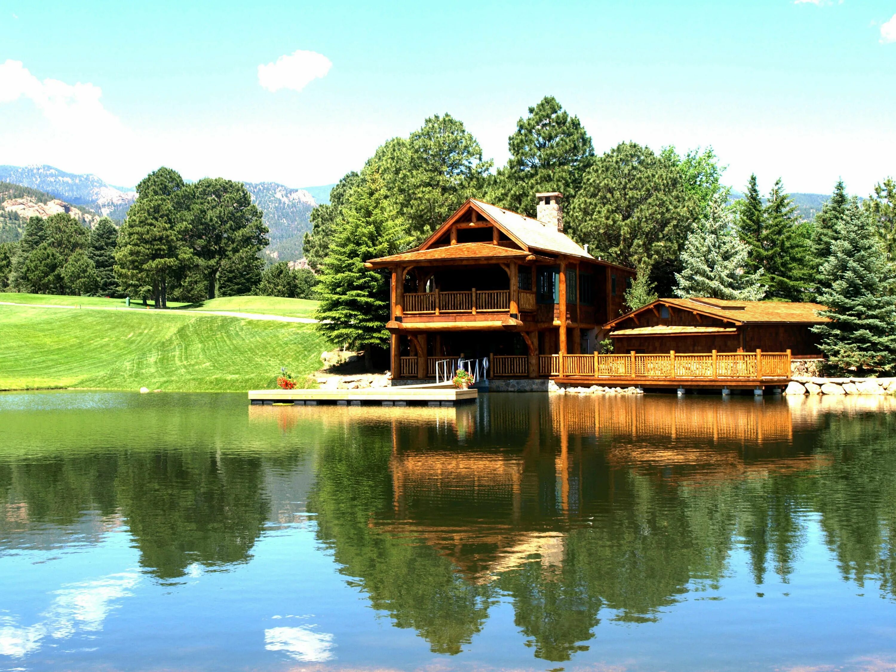 «Дом у озера Ванзее» (1925. Lake House Телецкое озеро. Дом Уилла Смита озеро. Дом у озера (США, 2006). Красивые дома у озера