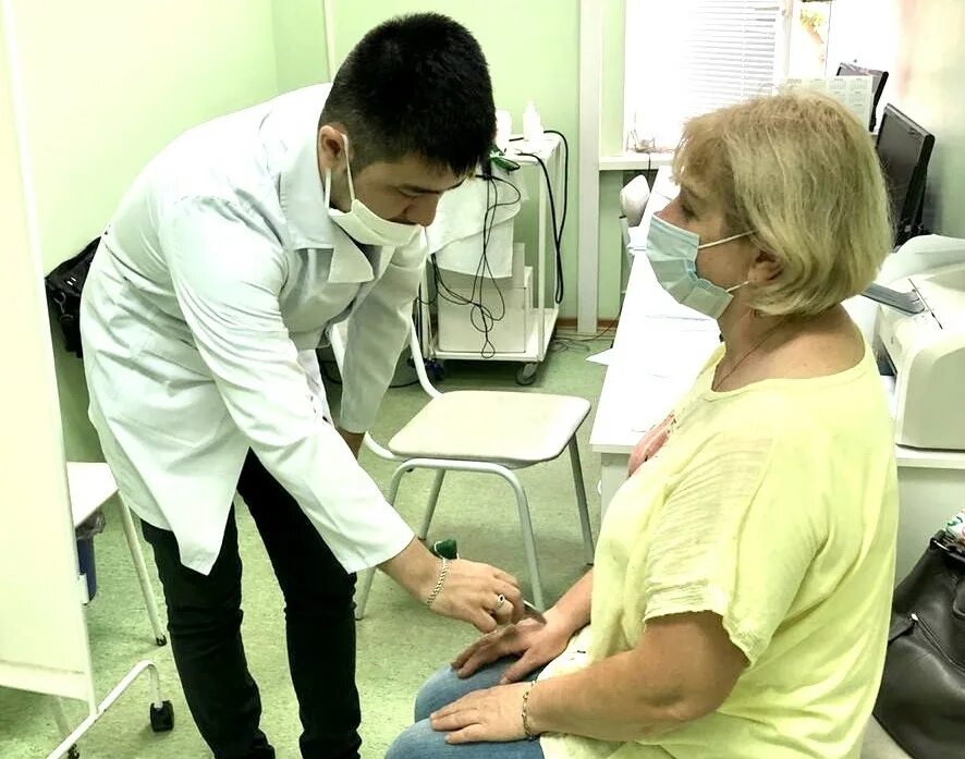 Как проходит осмотр у невролога. Невролог. Неврологический осмотр. Обследование у невролога. Прием невролога.