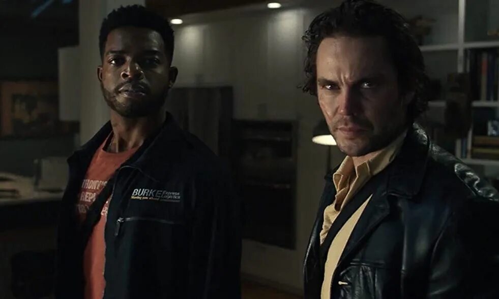 Мост 21. 21 bridges (2019). 12 мостов фильм. художественный фильм 21 мост. боевик мост 2019.