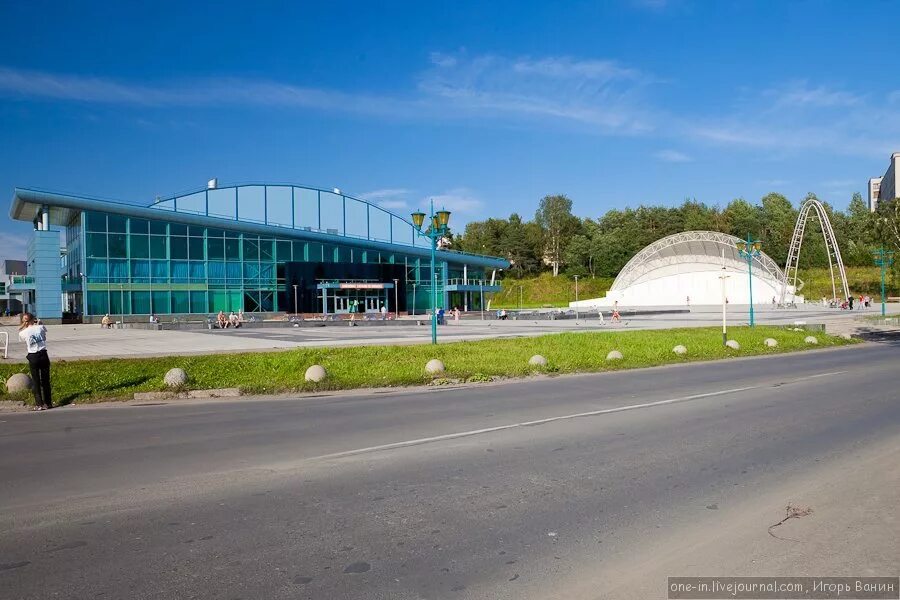 Кондопога дворец спорта. Кондопога ледовый дворец каток. Кондопога дворец спорта. Кондопога дворец спорта. Город кондопога ледовый дворец.