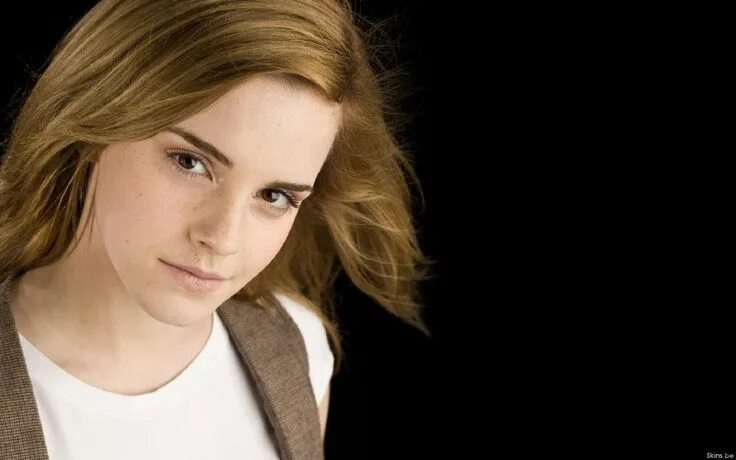 Beautiful Emma Watson via #PrettiGirlsSite U wanna like me plz tag ur loving one