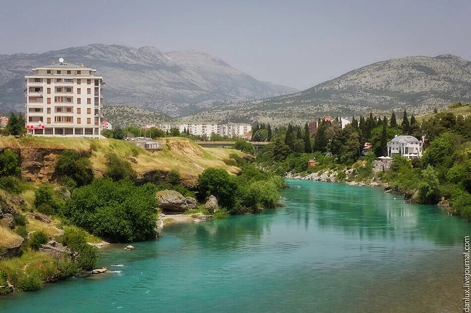 Подгорица столица какой. Подгорица. Город тысячи мостов. Черногория столица подгорица. Подгорица черногория.