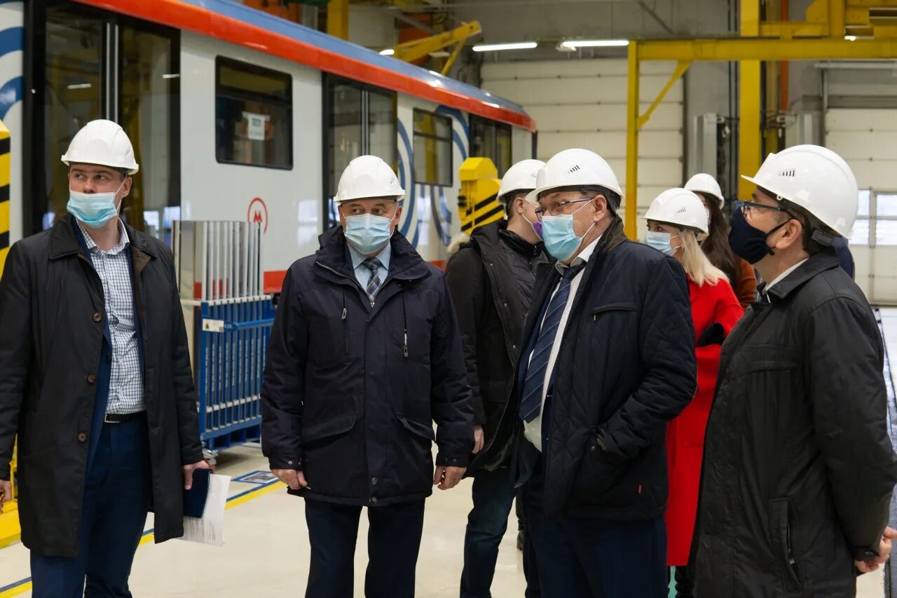 Метро в мытищи последние новости 2024. Метровагонмаш Мытищи. Директор Метровагонмаш. ТМХ Мытищинский завод.