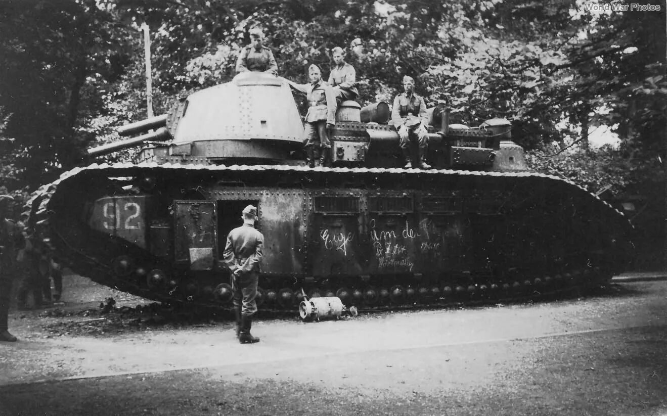 Чар 2 с. Танк fcm char 2c франция. char 2c экипаж. чар 2 си танк.