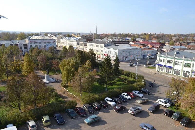 Аптека 18 плюс сарапул. Дом купца башенина в сарапуле. Здание администрации сарапула. Седьмая школа сарапул. Школа 5 сарапул.