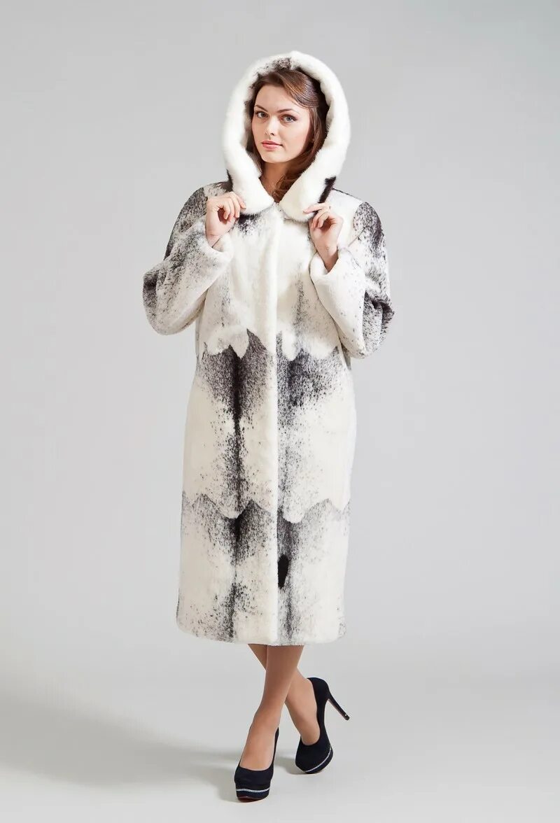 Меховая фабрика бонита. Пятигорские шубы из бобра. Марина фурс шубы из бобра. Шуба бобрик мелита. Шубы из бобра пятигорской.