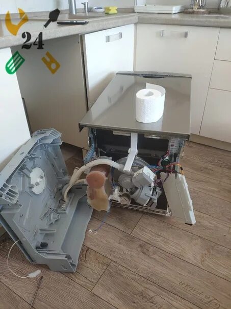 Ошибка е15 в посудомоечной bosch. Посудомойка бош е15. посудомоечная машина bosch sps40e22ru. e23 bosch посудомойка. посудомоечная bosch ошибка е24.