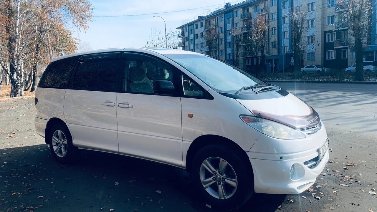7 местные тойоты фото 2012 Toyota Sienna Image. Photo 84 of 113
