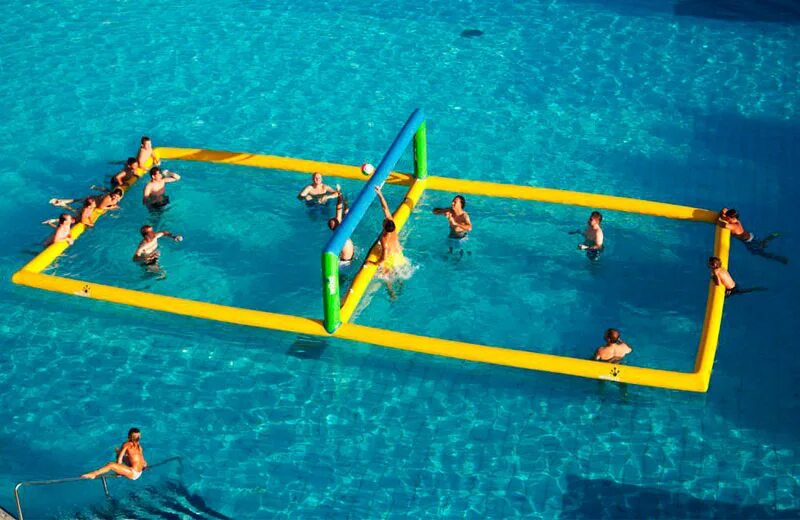 Водный волейбол. Аква волейбол. Волейбол на воде. Аттракционы на пляже. Развлечение на воде спортивные.