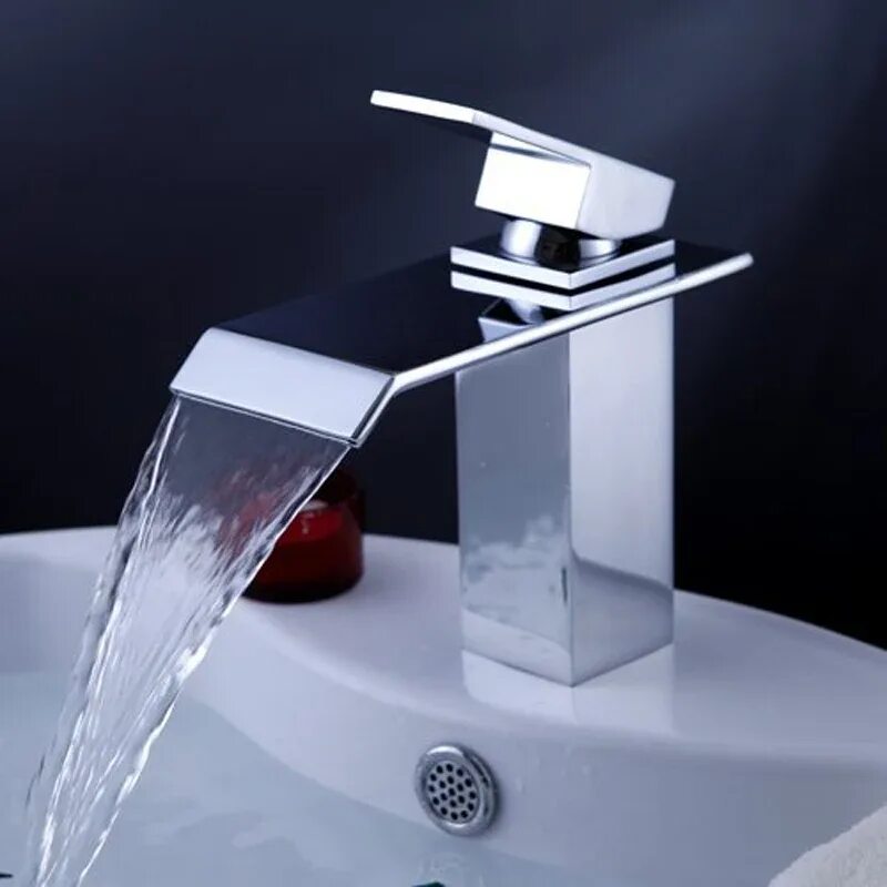 Лучшие смесители для раковины в ванной. Смеситель Mixer Modern Bath Faucet. Смеситель для раковины basin Mixer tap Miomare. Смеситель для раковины Zein z2393. Квадратный смеситель Орион.