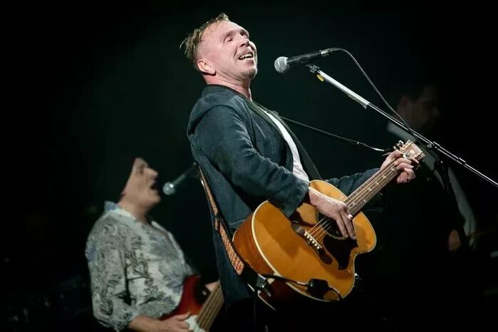 Группа неприкасаемые. Группа неприкасаемые. Группа гарика сукачева. Неприкасаемые сукачев. Птица гарик.