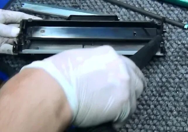 Картридж для принтера самсунг мл 2160. Как заправить принтер самсунг. Картридж принтера samsung 4300. Scx 4200 картридж заправка. Samsung 2950 картридж.