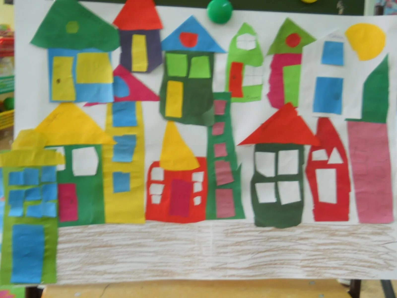 с. аппликация город вторая младшая. аппликация город вторая младшая. аппликация город вторая младшая. коллективная аппликация дом.