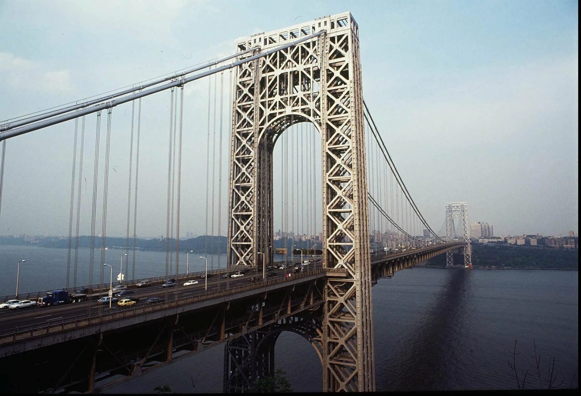 В сша через мост. Мост Джорджа Вашингтона в Нью-Йорке. Мост через Гудзон в Нью-Йорке. Мост райбера Нью Йорк. Мост Джорджа Вашингтона через Гудзон.