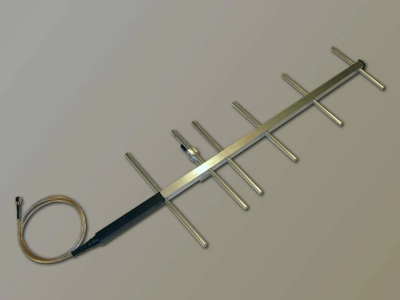 антенна 88-108 мгц. антенна яги 144 мгц кросбенд. укв антенны rz9cj на 145мгц. антенна уда яги 433 мгц. антенна moxon 145-430 мгц.