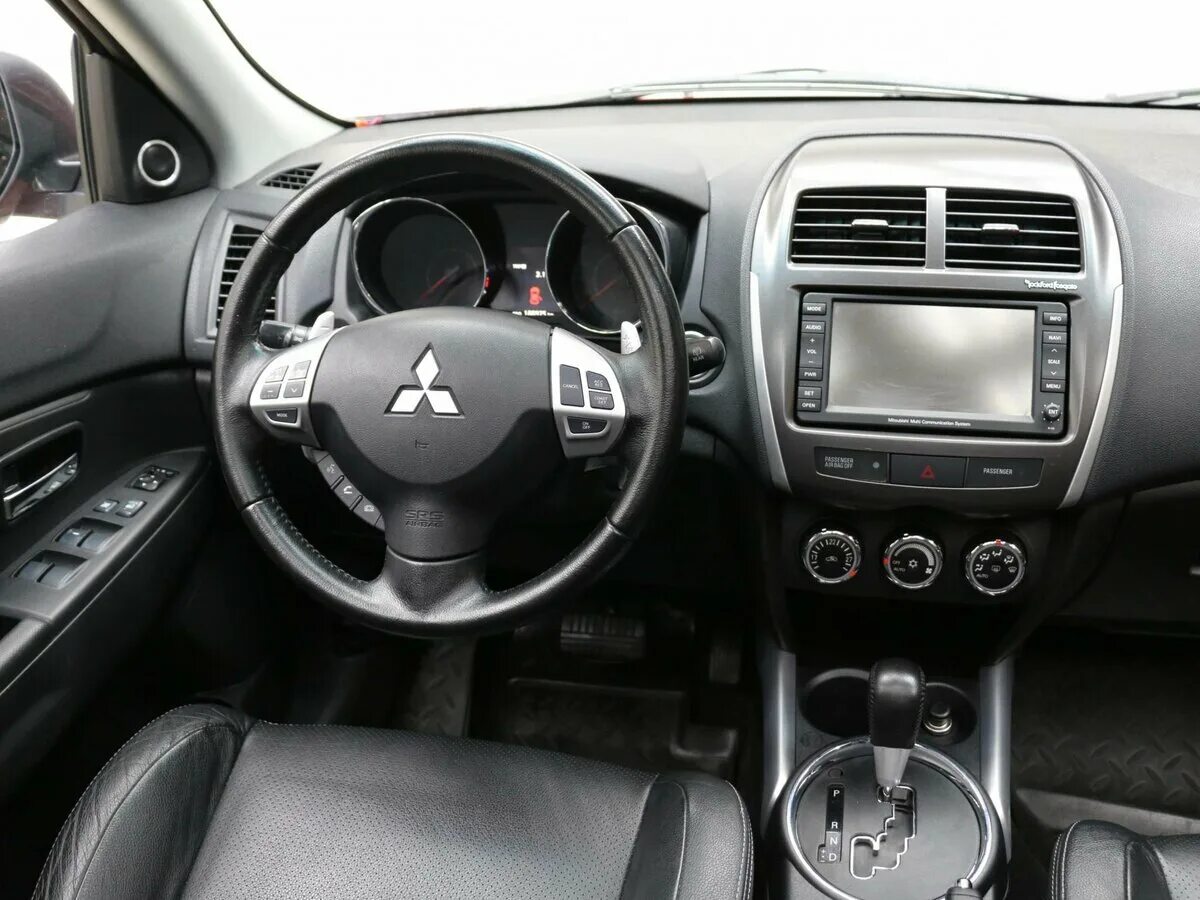 митсубиси асх 2013 1. устройство митсубиси асх. митсубиси асх 2010 салон. митсубиси асх 2010 полная комплектация. устройство митсубиси асх.