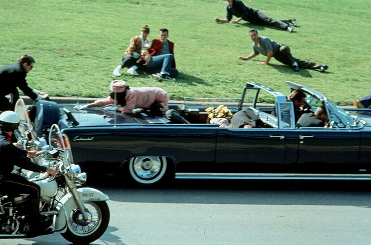 Скольких президентов убили. Джон Кеннеди 22 ноября 1963. Джон Кеннеди Даллас 1963.