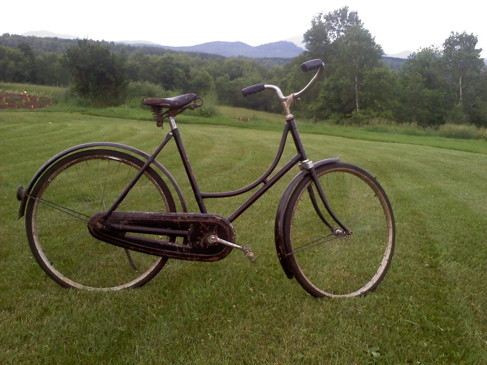 Bike с английского на русский. Велосипед на английском. Британский велосипед. Британский велосипед 890. Велосипед англичанина Томсона.