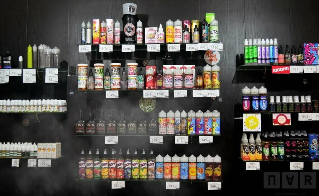 Запар шоп. Vape shop снаружи. Запар шоп. Дизайн магазина спортивной одежды. Кафетерий в магазине.
