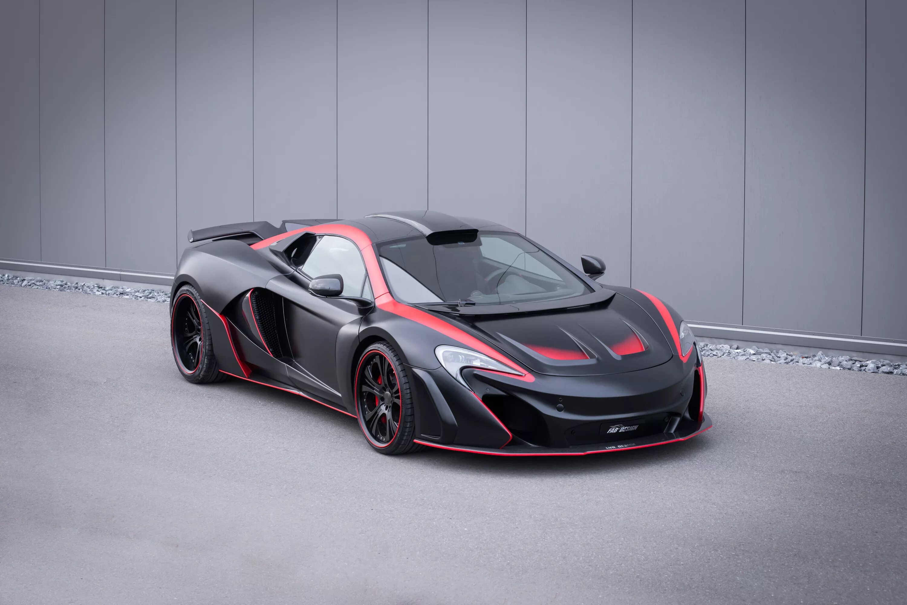 Машина mclaren. MCLAREN 650s. Спорткар MCLAREN 650s. MCLAREN 650s Fab Design. MCLAREN 650s чёрный.