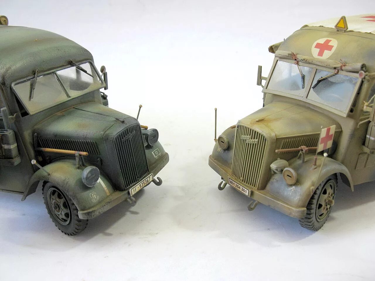 Opel Blitz Bus. Tamiya Opel Blitz Bus. Опель блиц модель 1 100. Опель блиц автобус вермахта.