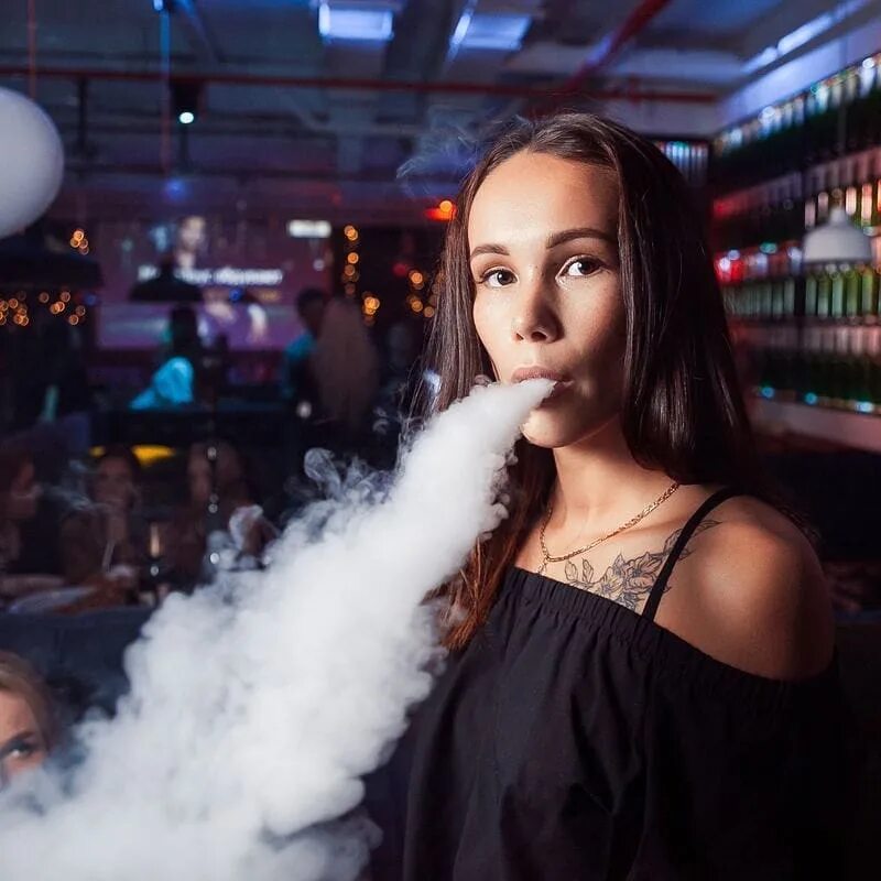 Кальянная зона. Зона 69 казань. Кальян коктейль. Hookah казань. Экземпл казань кальянная.