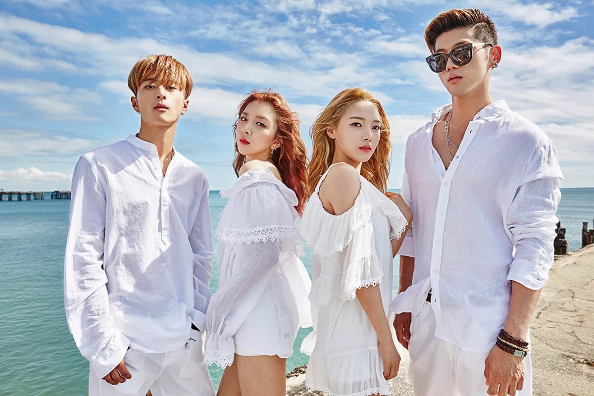 T kard. Группа KARD. Кард группа корейская. Card k Pop группа. KARD группа участники.