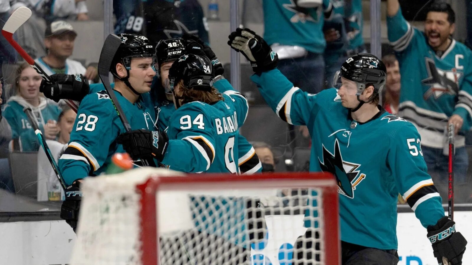 San Jose Sharks. Форма Сан Хосе Шаркс 2022. Вегас Сан Хосе. Вегас Голден Найтс Сан-Хосе Шаркс 25 апреля. Время в сан хосе