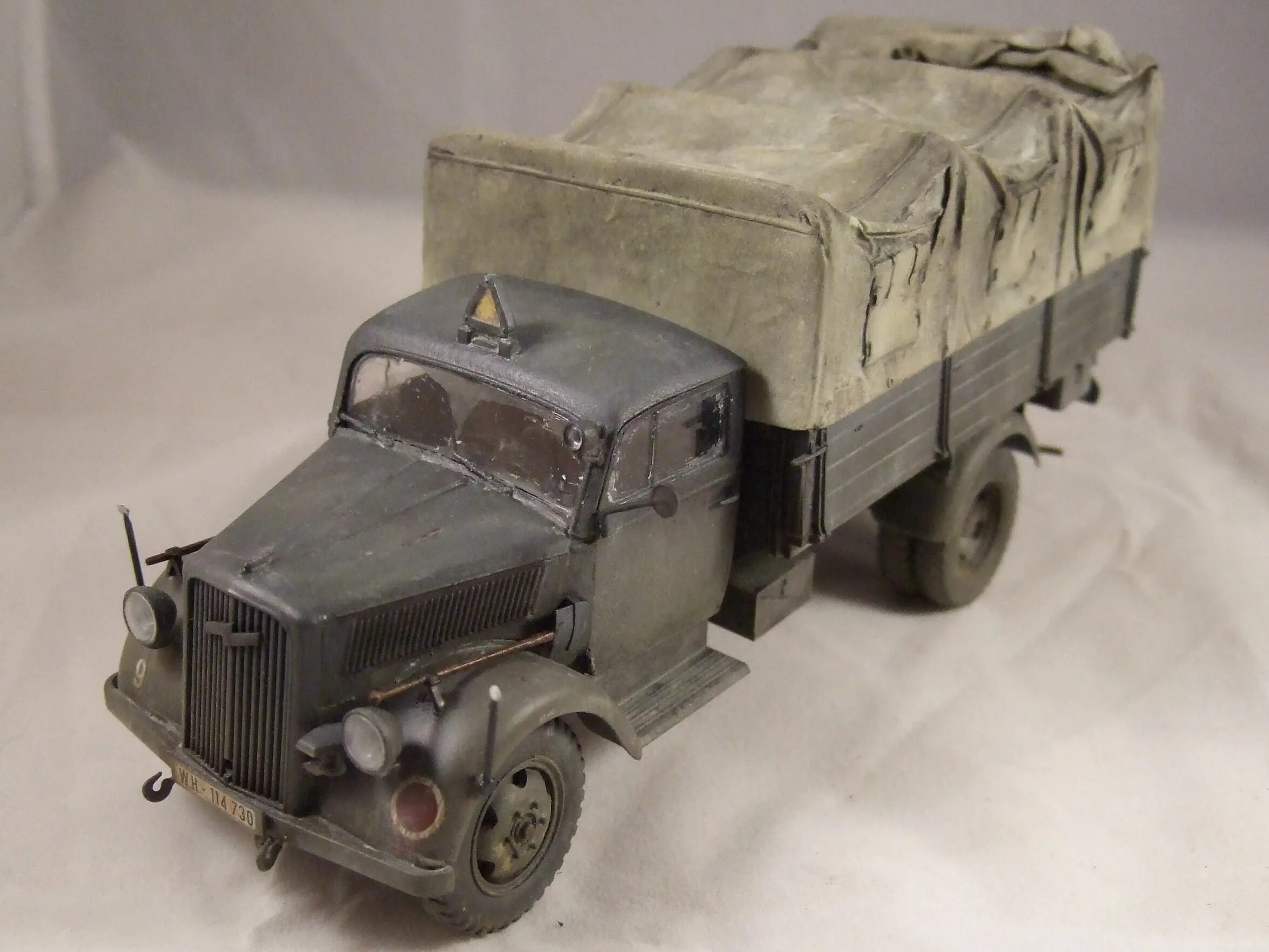 Опель блиц 1/35 Тамия. Opel Blitz 4500a. Opel Blitz Tamiya 1/35. Модель Опель блиц 1 35.