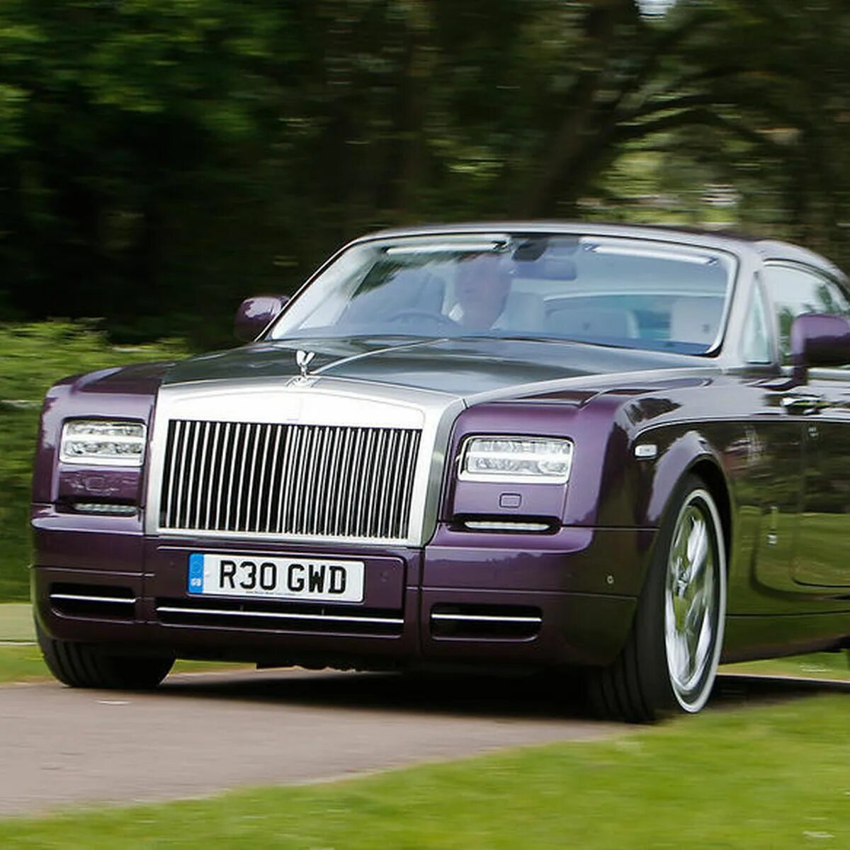 Роллс ройс название. Rolls royce phantom coupe. rolls royce phantom mansory. роллс ройс калина.